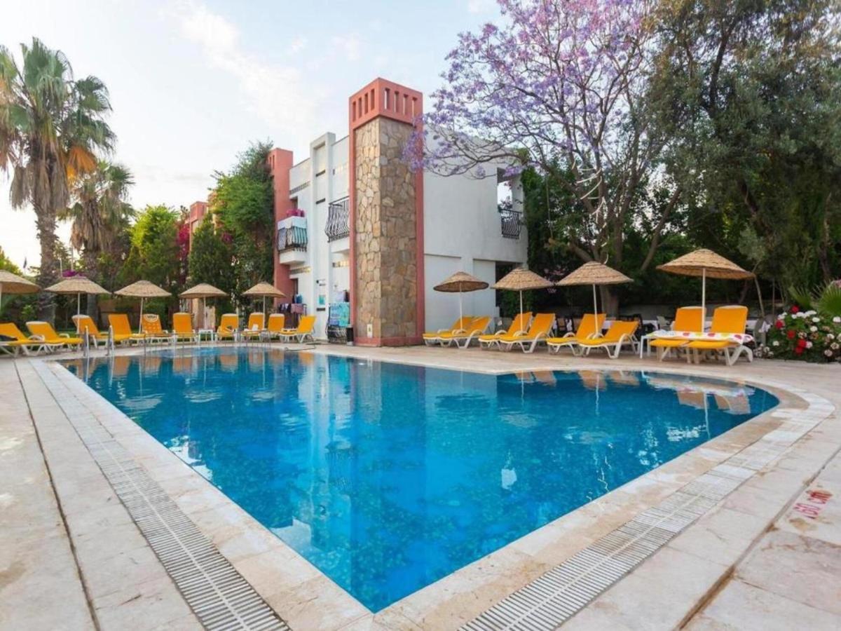 Kriss Hotel Bodrum Exterior photo